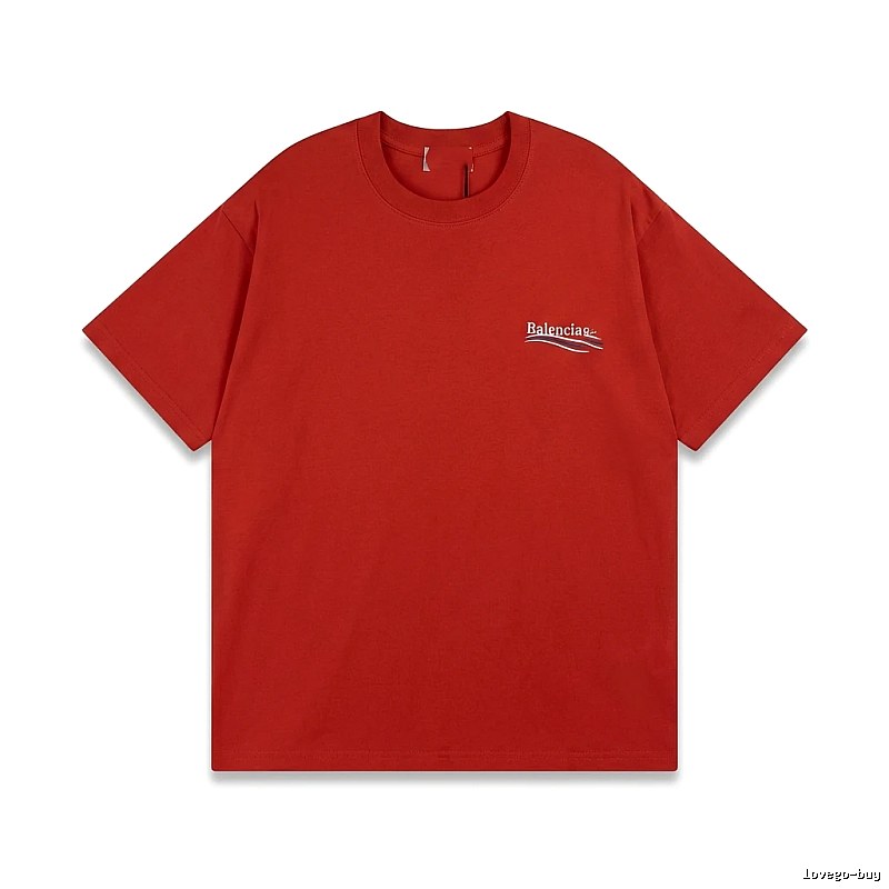Balenciaga's simple-style red T-shirt