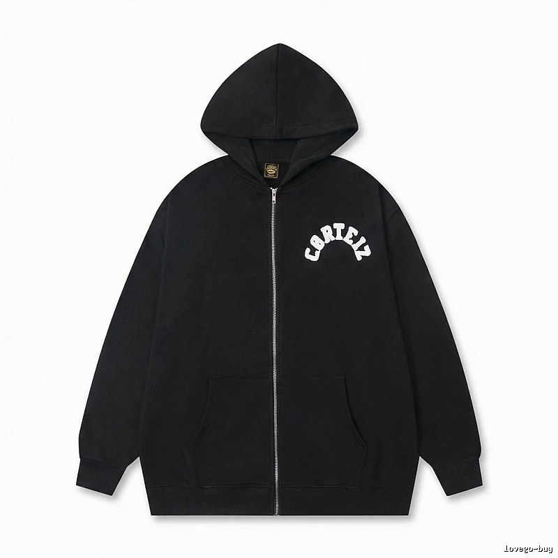 Corteiz street-style black hoodie
