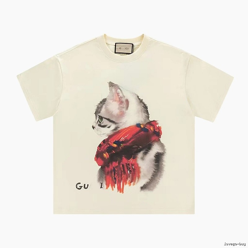 Gucci Cat Print Vintage Style Off-white T-Shirt