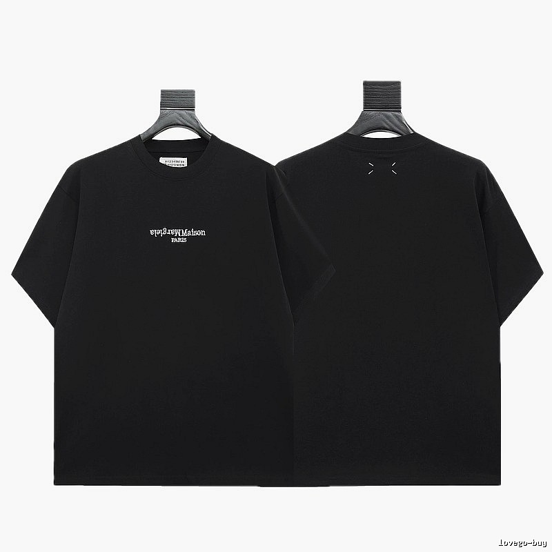 Maison Margiela Stitch Minimalist Style Black Short-sleeve T-shirt