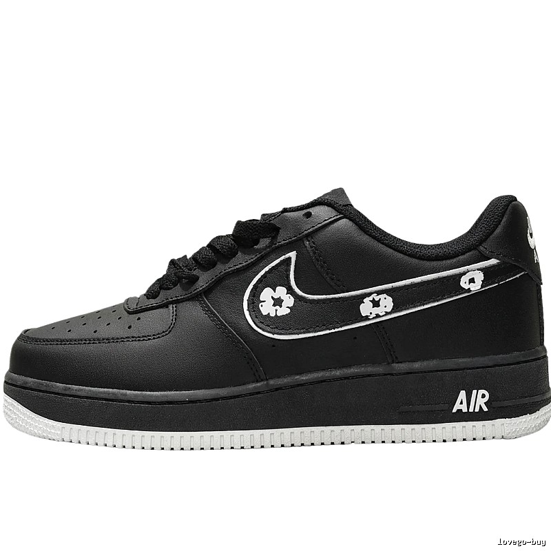 Nike Air Force 1 trendy black shoes