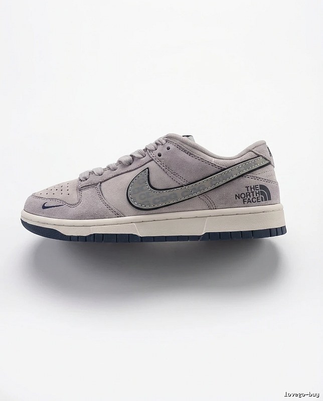 Nike Dunk Low Co-branded Grey Sports Shoes