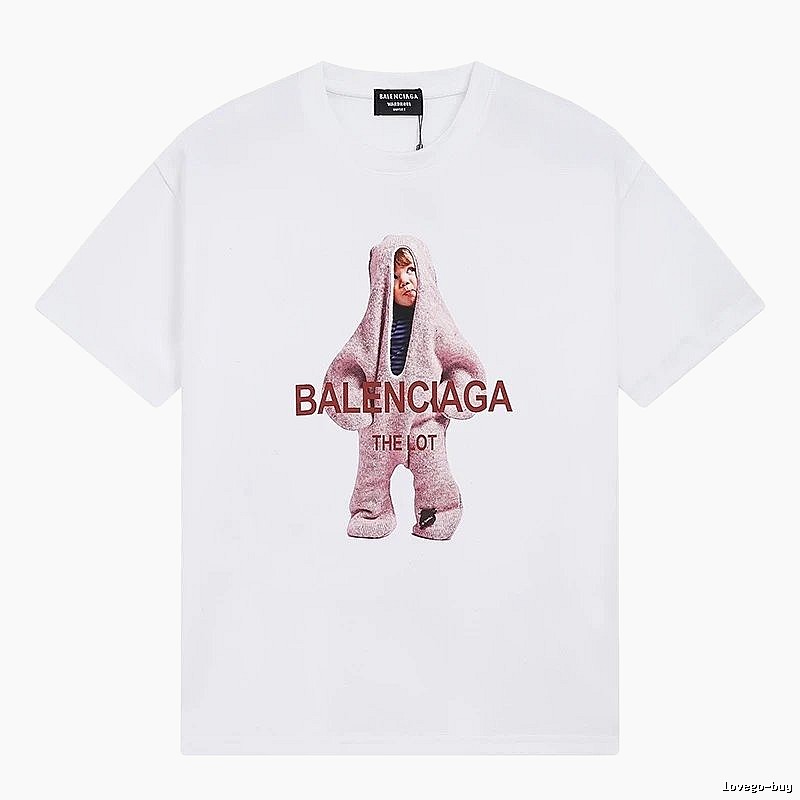 Parisian-style printed white T-shirt