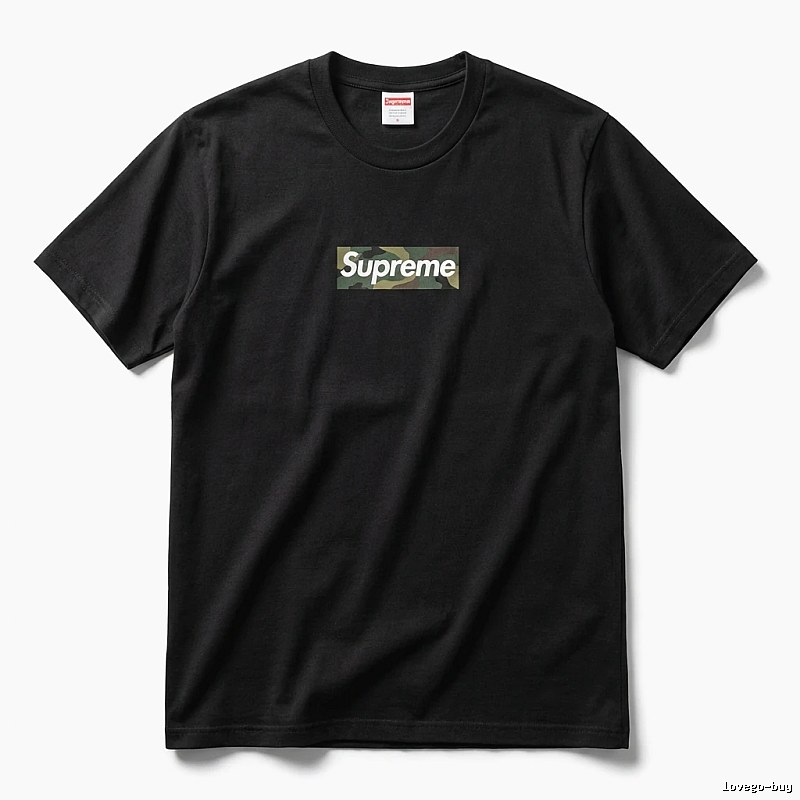 Supreme camouflage-style black T-shirt