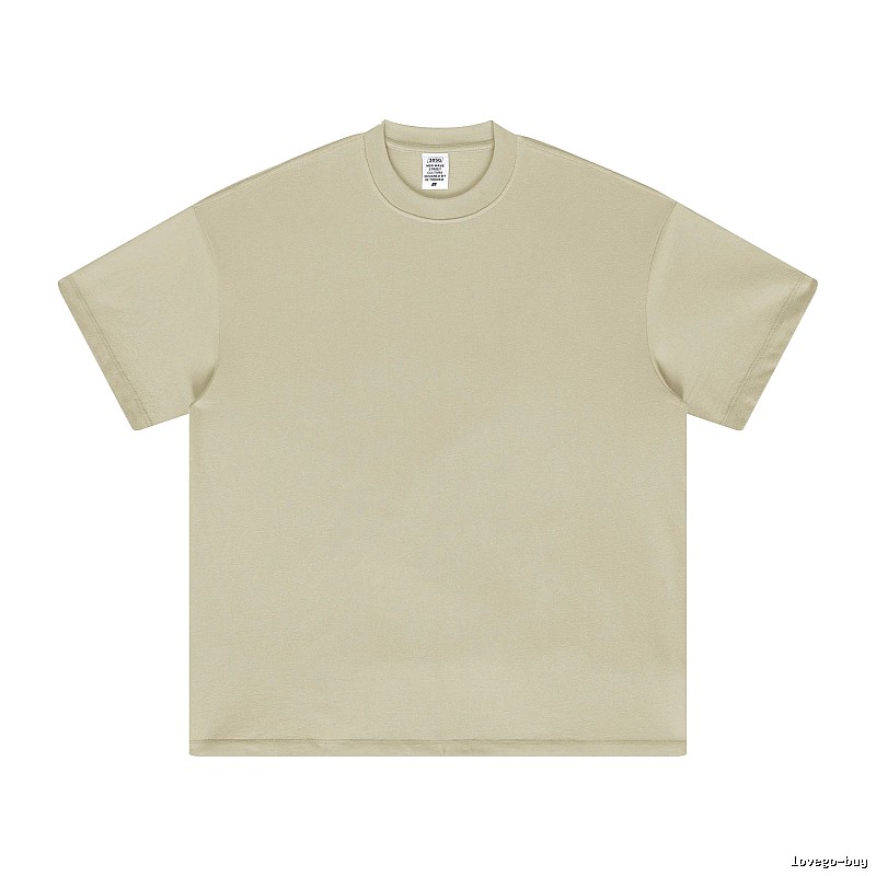 Travel Plain white T-shirt Minimal White Short with Modern Look